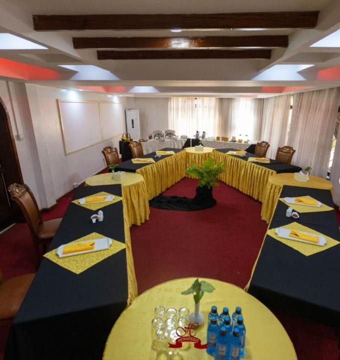 Hennessis Hotel Nairobi Zewnętrze zdjęcie